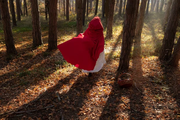 snow white movie
A beautiful princess with fair skin, dark hair, and a red bow, standing in an enchanted forest