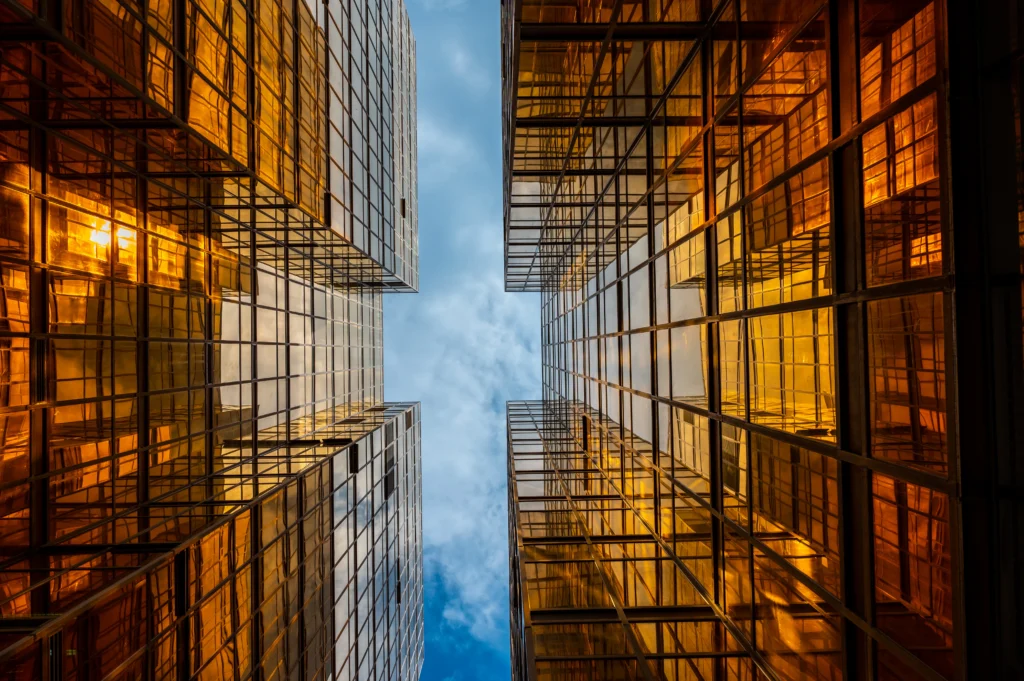 Judge approving a $425 million settlement involving Capital One in a courtroom setting