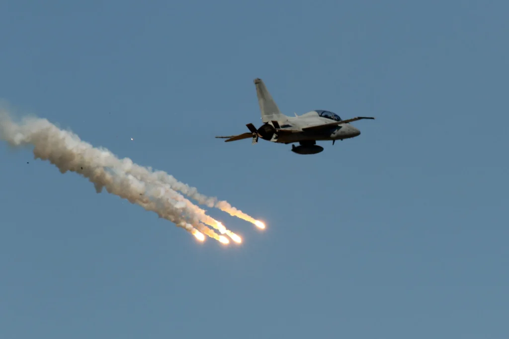 U.S. F-15 fighter jet shot down over Iran during escalating conflict as rescue operations continue