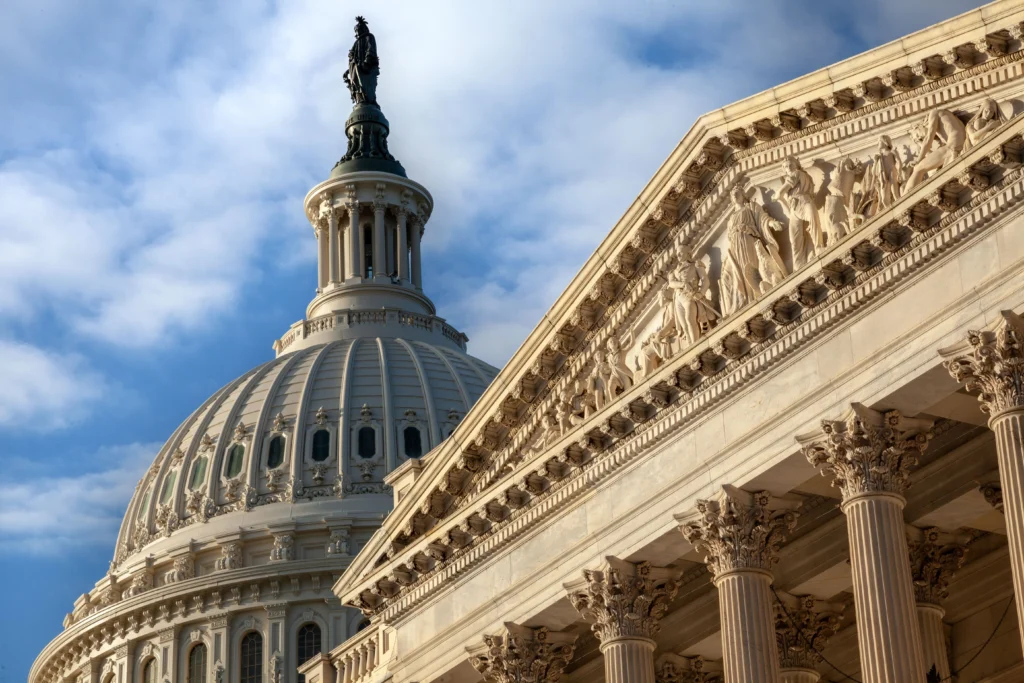 Senate Democrats blocking bipartisan bills during Washington political gridlock and FISA surveillance debate
